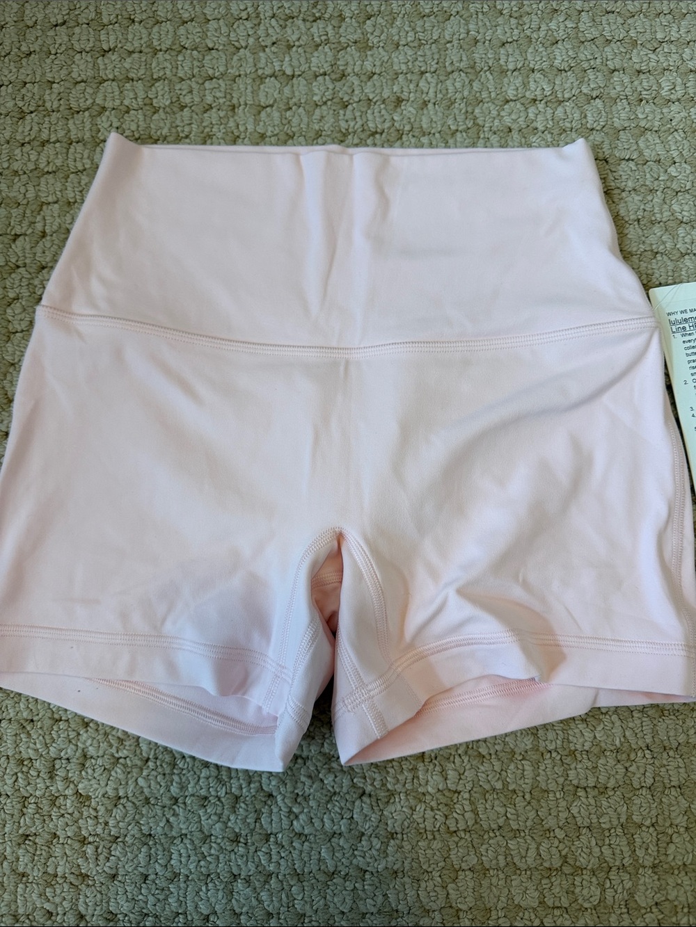 Lululemon Align No Line HR Short 4" - Light Pink